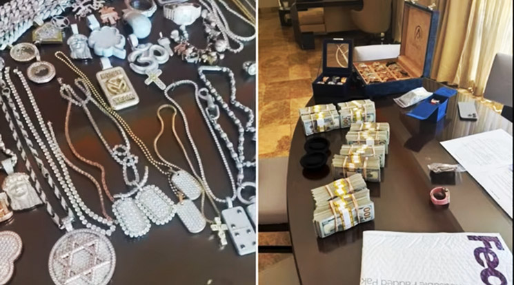 Photo of Floyd Mayweather Jr jewelry